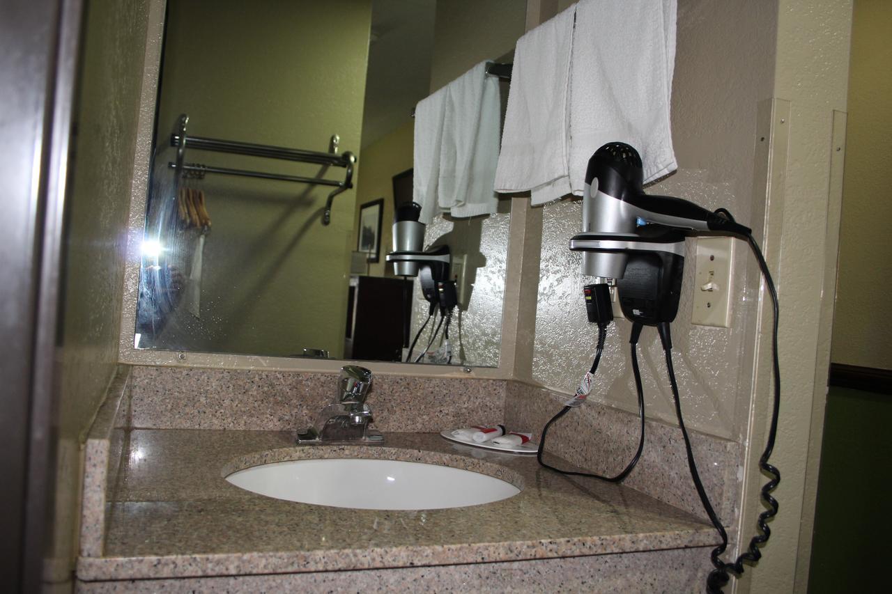 Super 8 By Wyndham Shepherdsville - Louisville South I65 Dış mekan fotoğraf